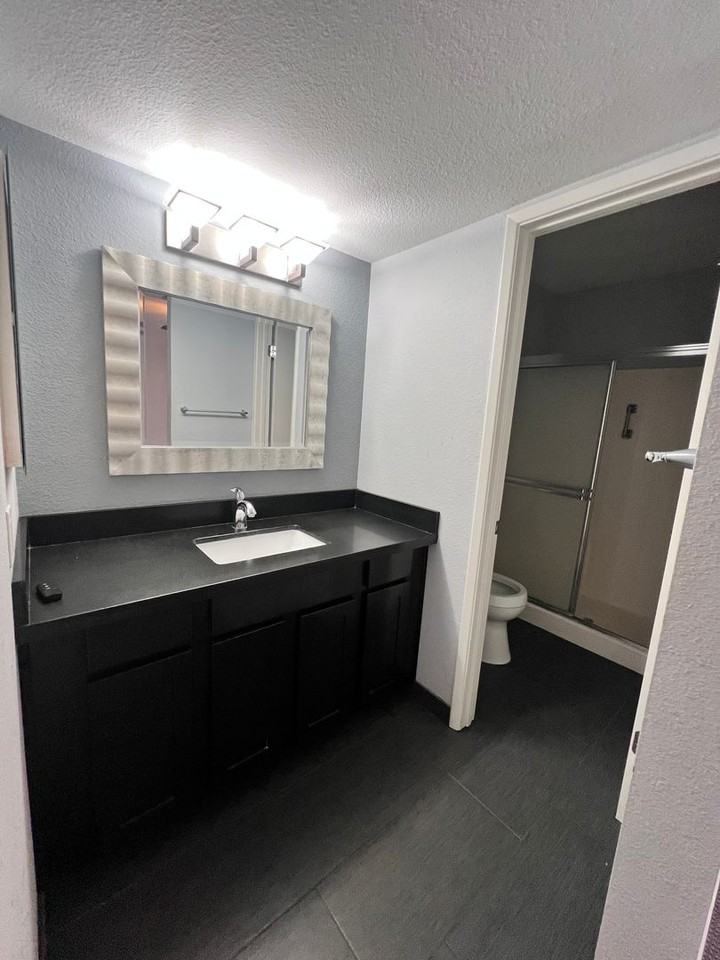 1249 N Granite Reef Rd - Photo 7 of 15