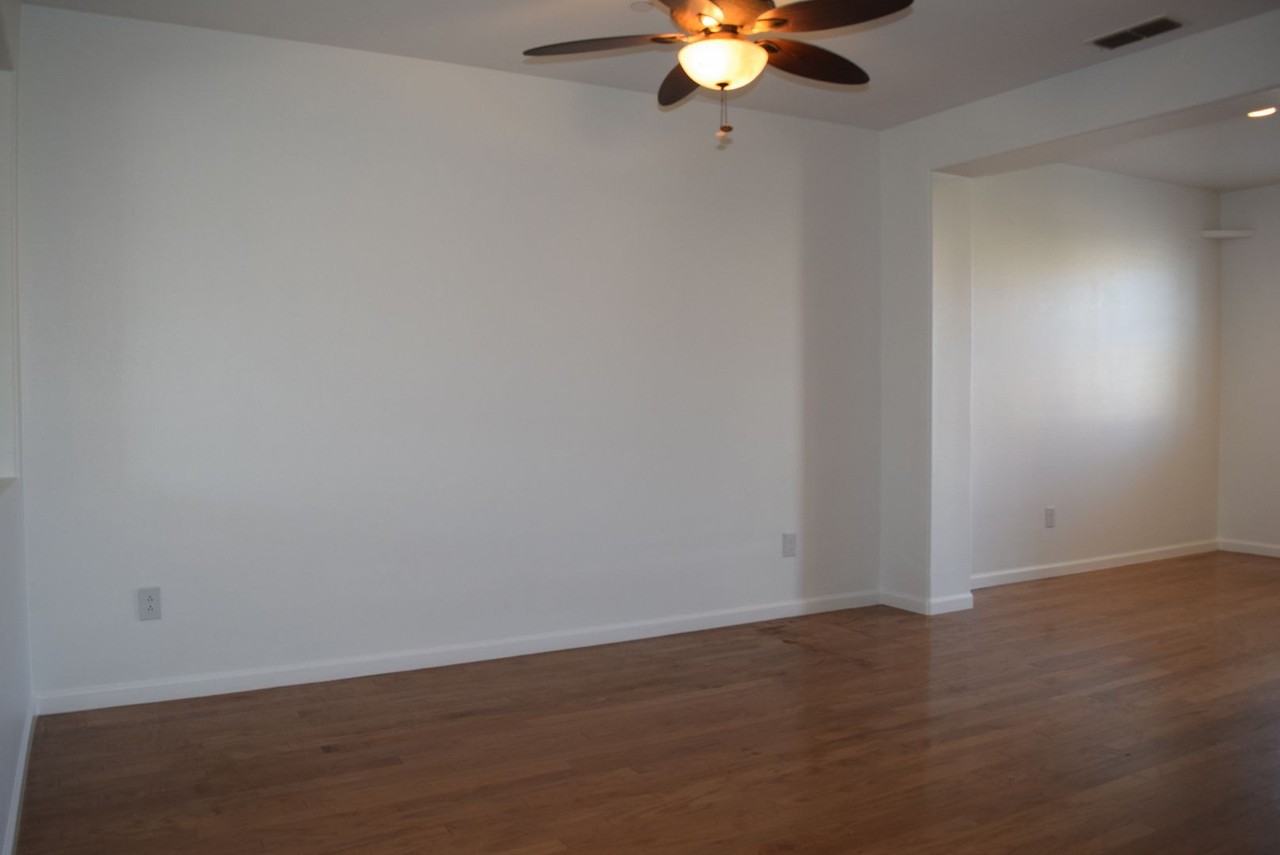 3065 Parkham Dr - Photo 3 of 20