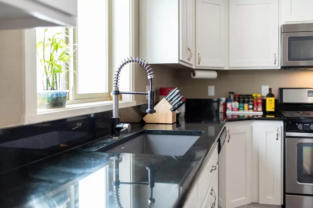 205 S Molly Mitchell Dr - Photo 6 of 20