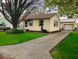 featured image of 3025 Sw Isaac Ave