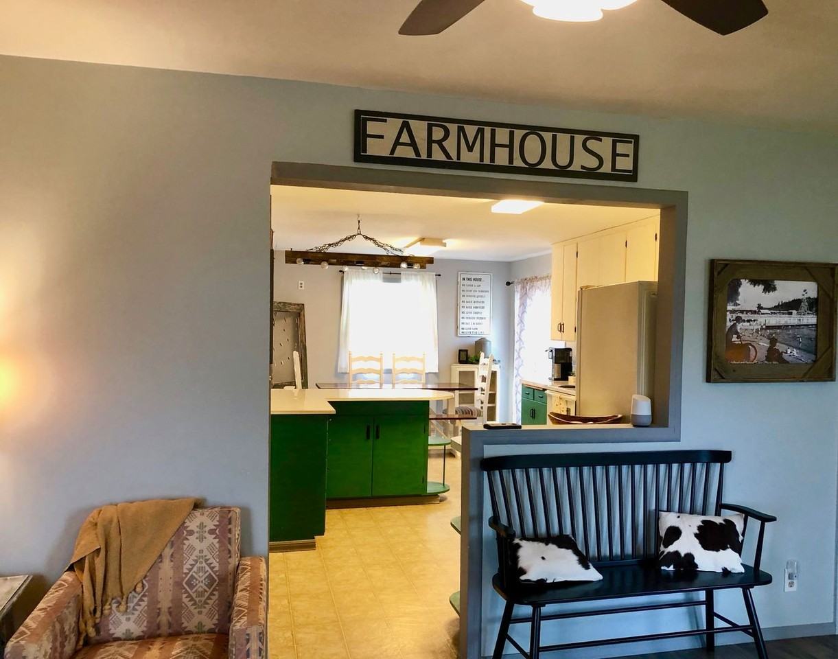 3025 Sw Isaac Ave - Photo 2 of 7