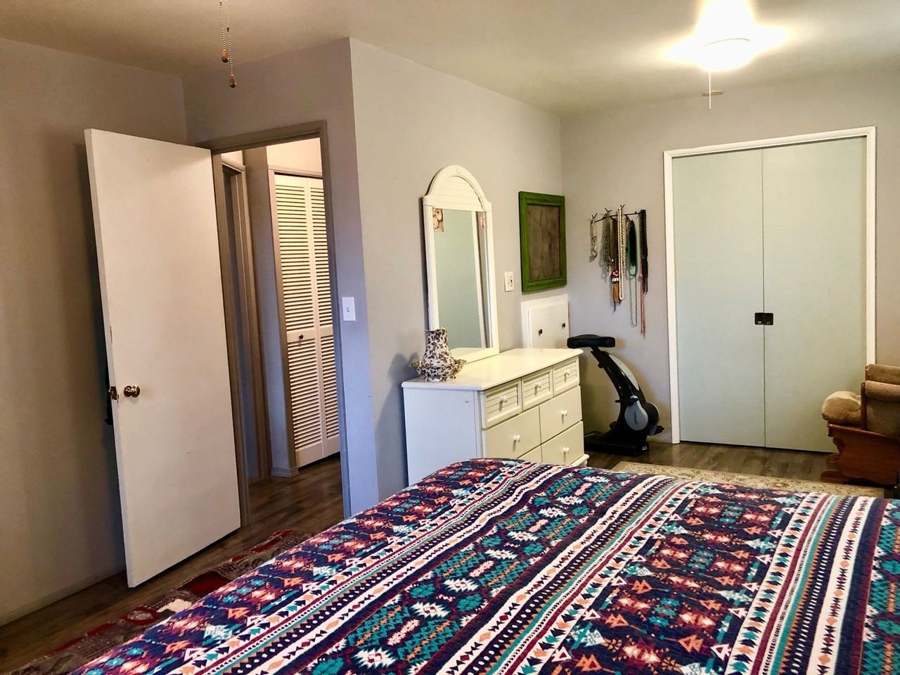 3025 Sw Isaac Ave - Photo 6 of 7