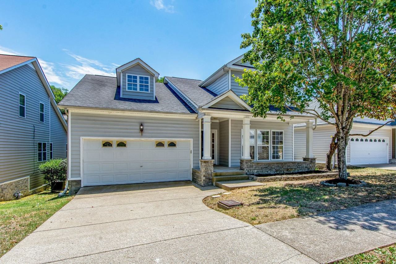 1964 Deep Woods Trl - Photo 2 of 14