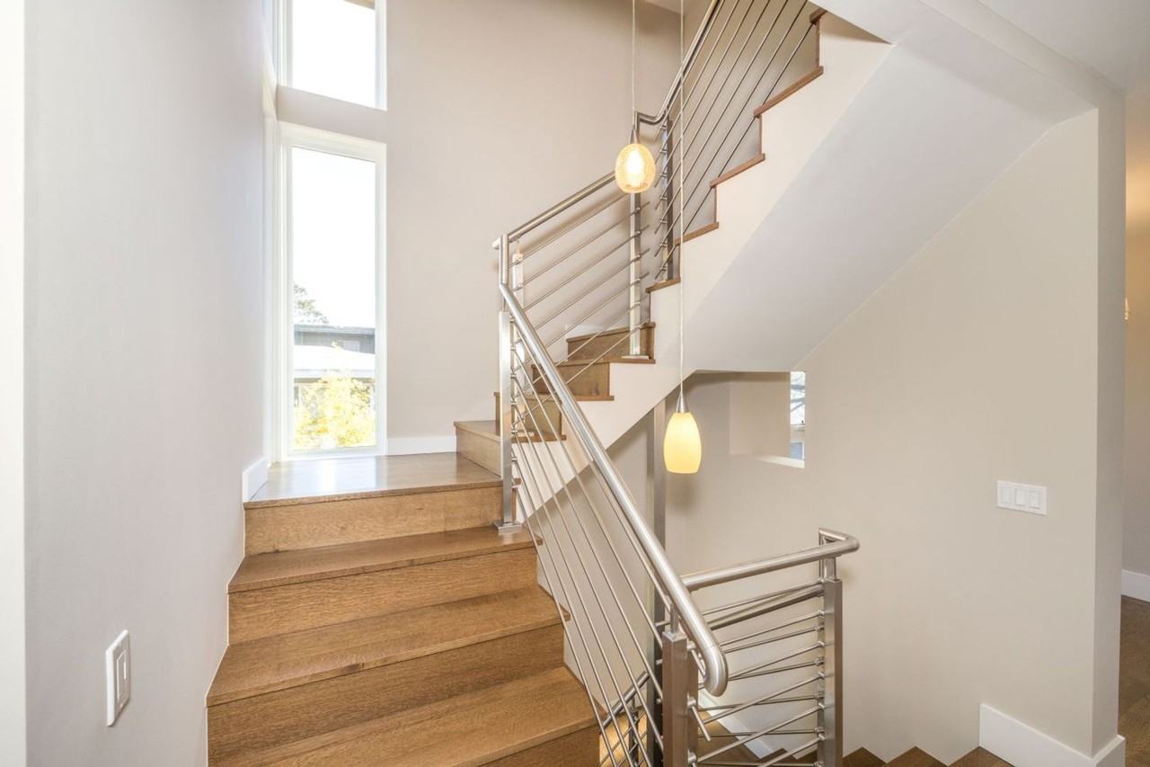 559 Lytton Ave - Photo 7 of 25