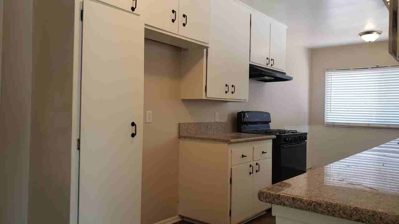 5688 Abilene Rd - Photo 3 of 12