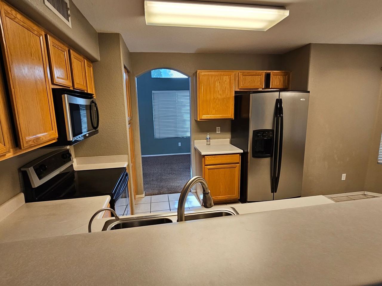 9159 W Sandra Ter - Photo 6 of 14