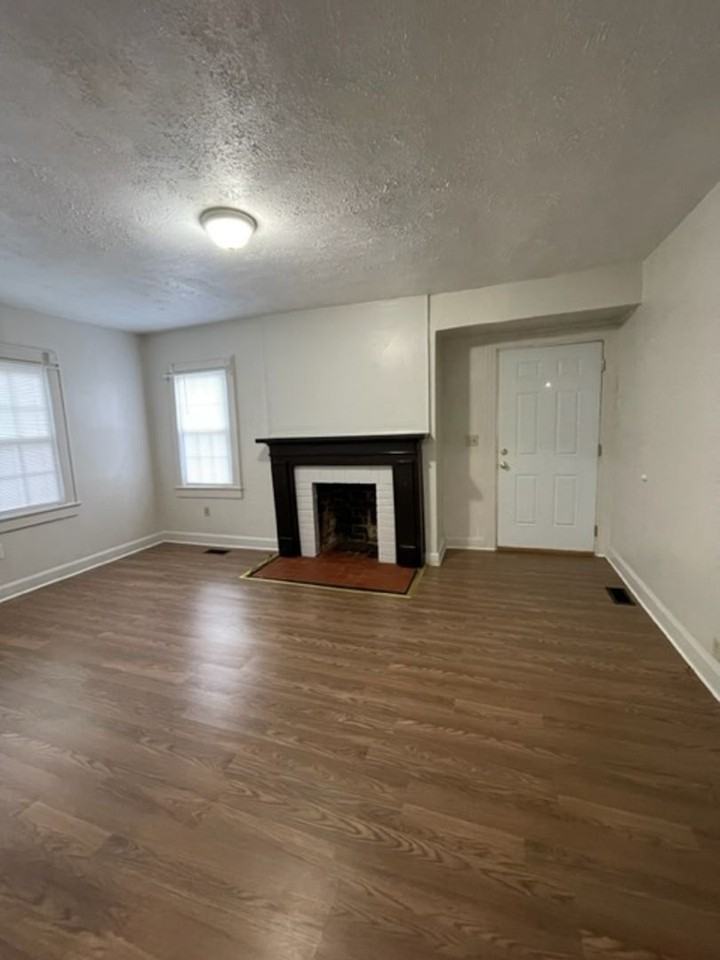 1208 Mcarthur Rd - Photo 6 of 16