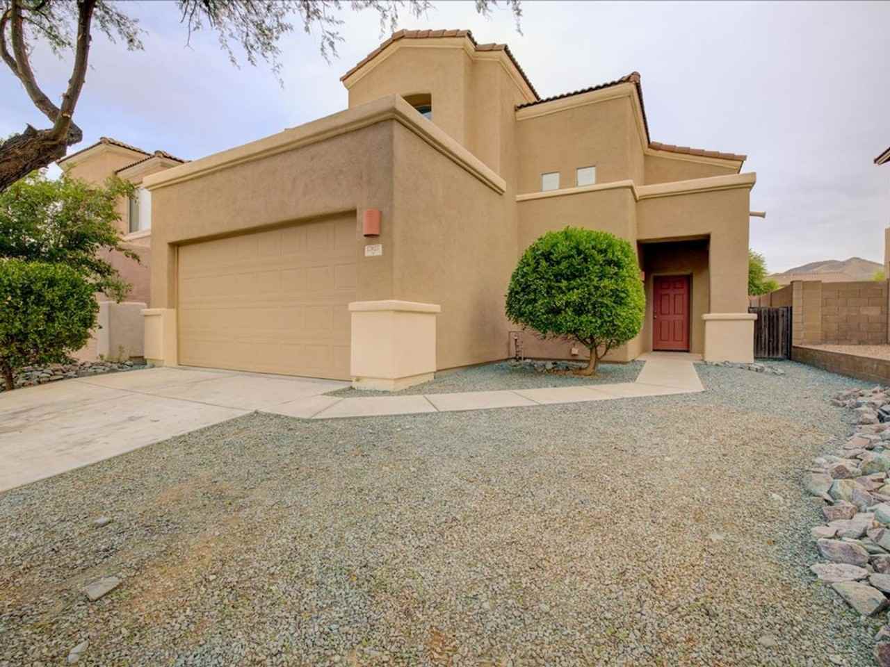 17027 S Painted Bluff Way - Photo 3 of 47