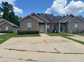 featured image of 6513 Covington Villas Dr