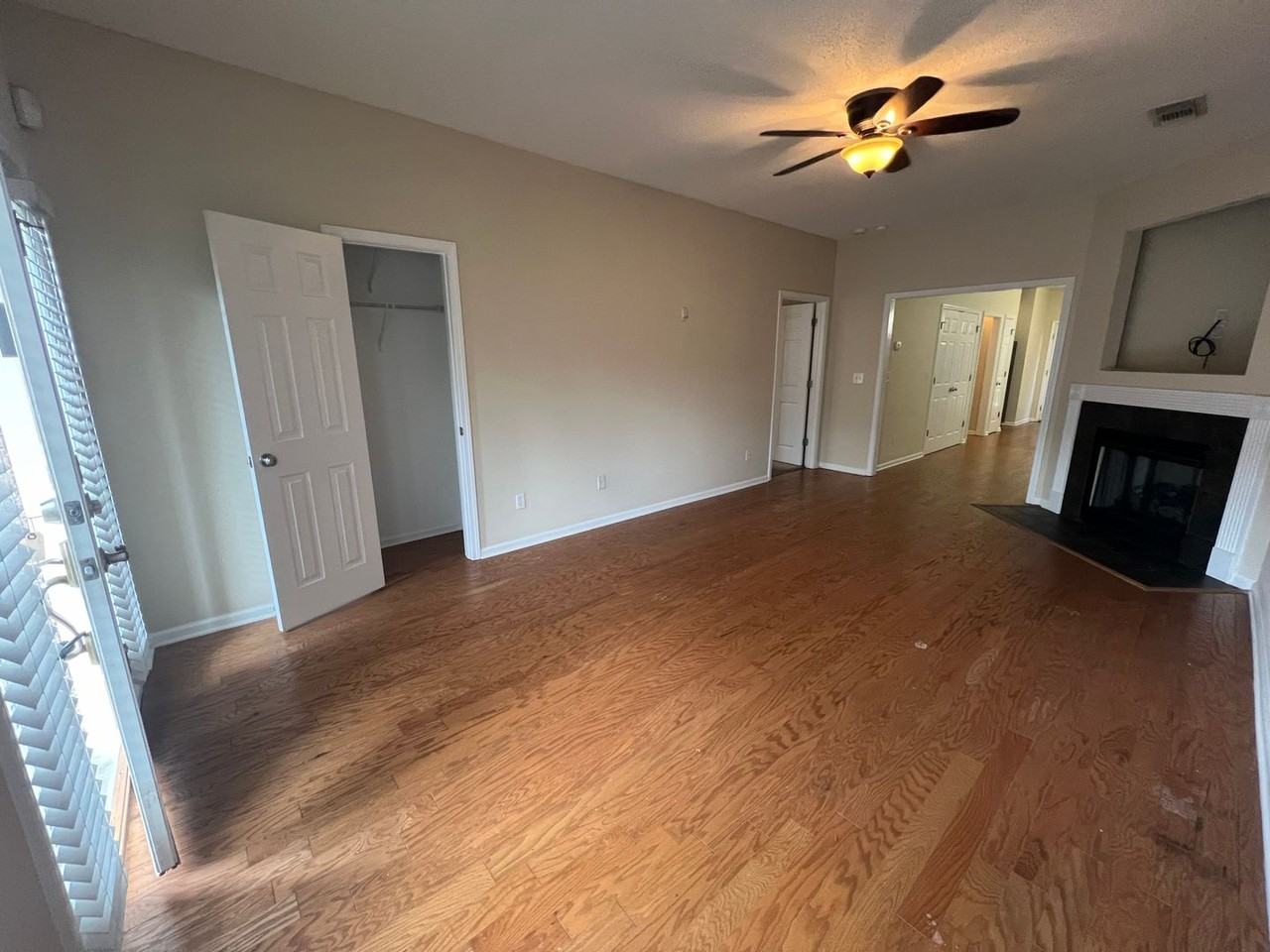 6513 Covington Villas Dr - Photo 4 of 27