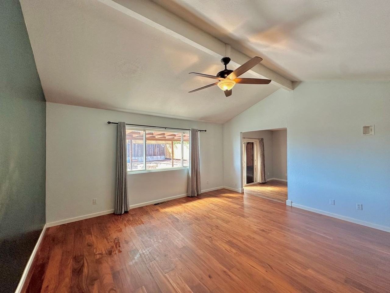 3648 San Lisa Ct - Photo 3 of 32