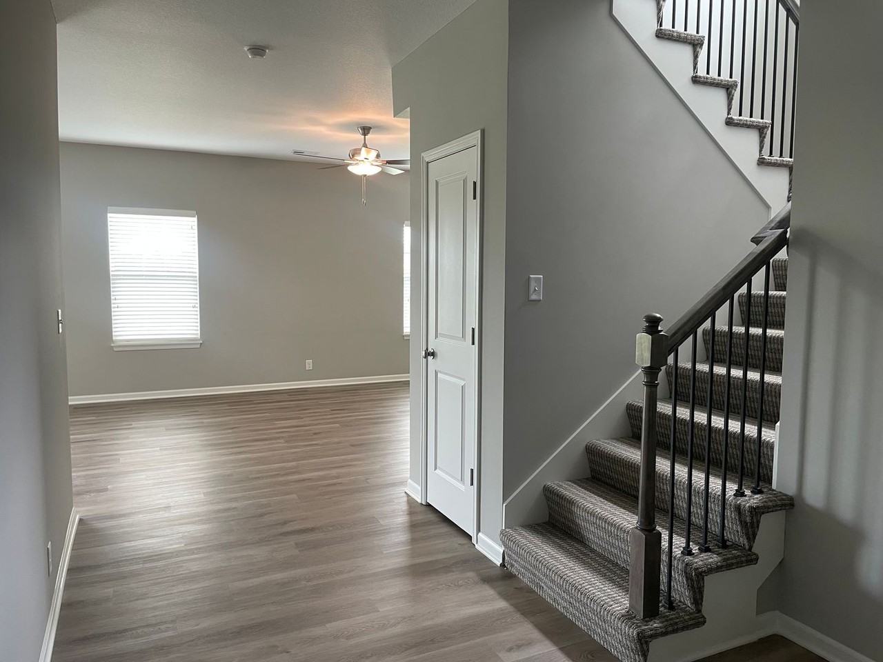 9123 Sw 2nd St - Photo 2 of 16
