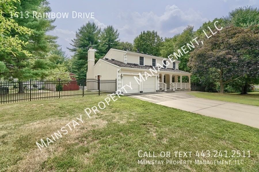 1413 Rainbow Dr - Photo 3 of 50