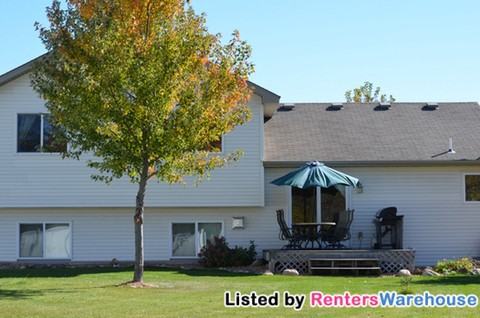 10408 62nd St NE - Photo 2 of 15