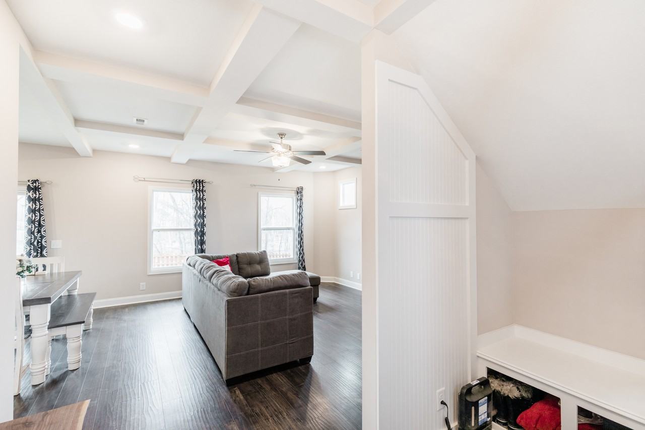1106 Eagles View Dr #NA - Photo 6 of 35