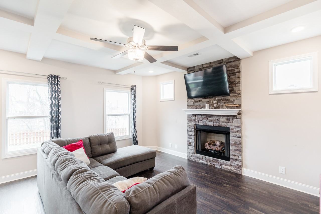1106 Eagles View Dr #NA - Photo 7 of 35