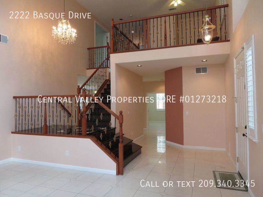 2222 Basque Dr - Photo 3 of 13