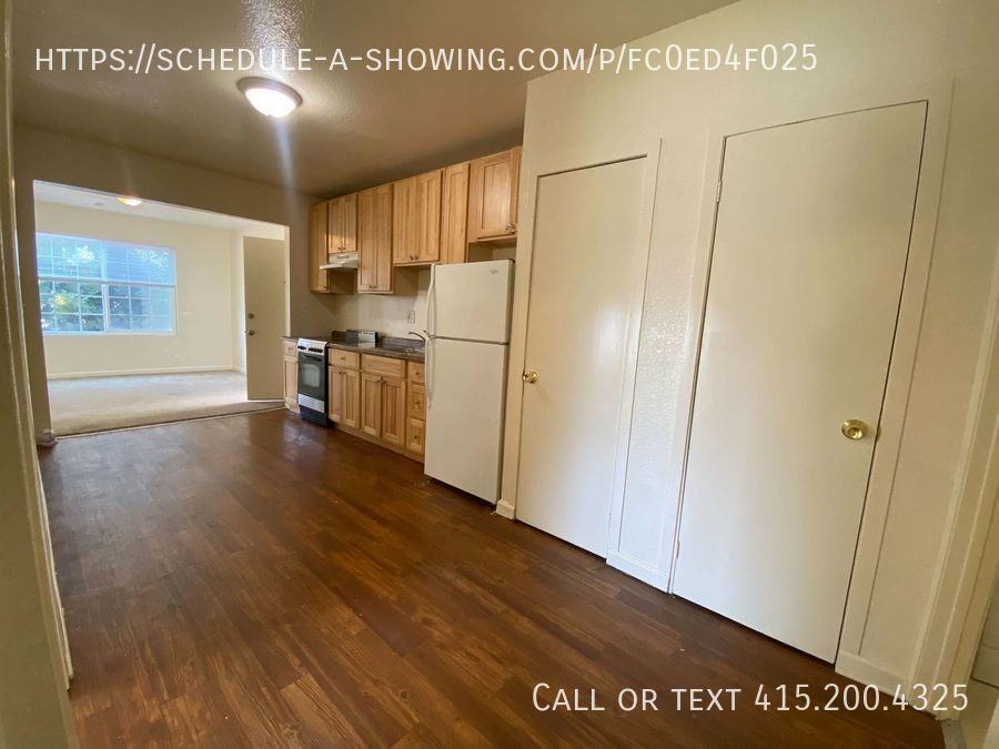 3213 Filbert St #4 - Photo 2 of 7