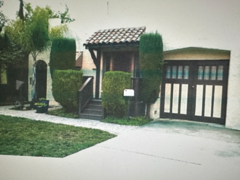 442 Birch St - Photo 2 of 2