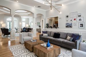 featured image of 38 Hawthorne Dr