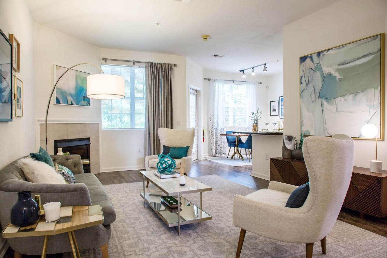 Heritage on the Merrimack - Photo 3 of 26