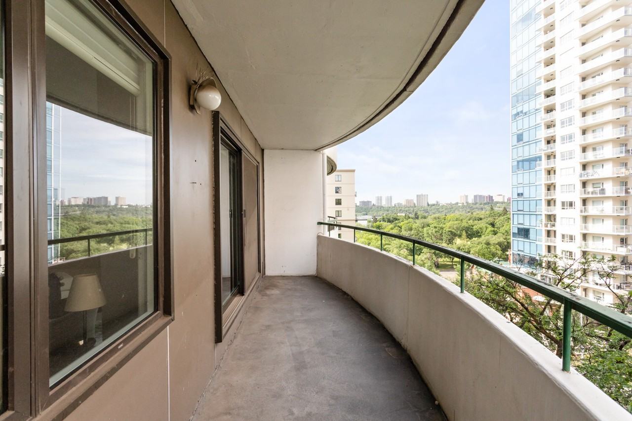 9725 106 St Nw #702 - Photo 3 of 29