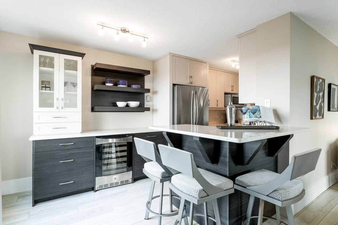 9725 106 St Nw #702 - Photo 4 of 29