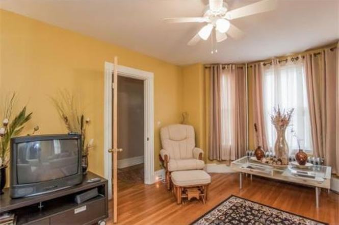 27 Becket St - Photo 7 of 50