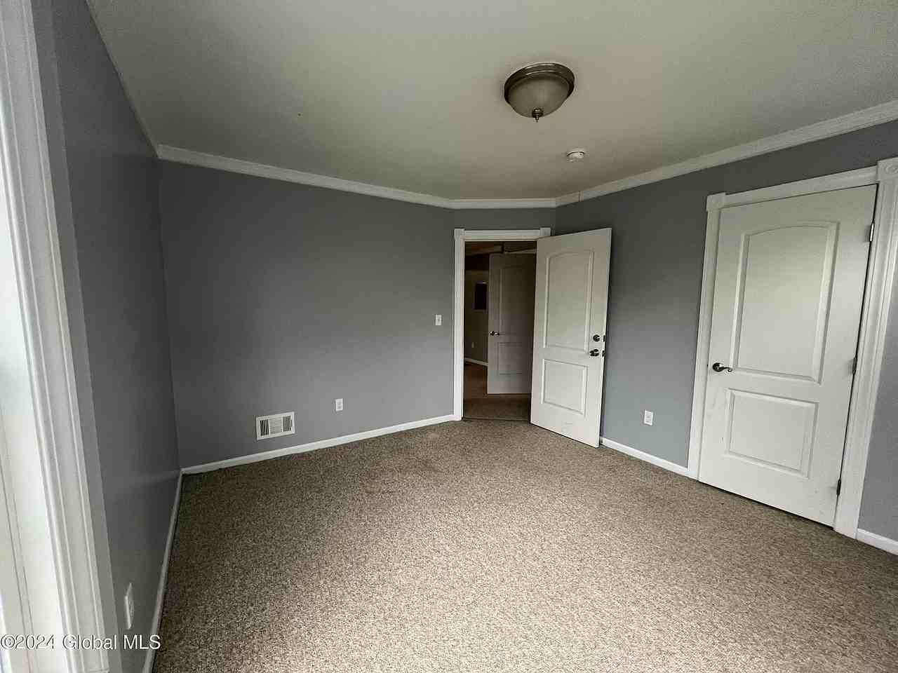 10 Highland Terrace, Unit 2 - Photo 4 of 13