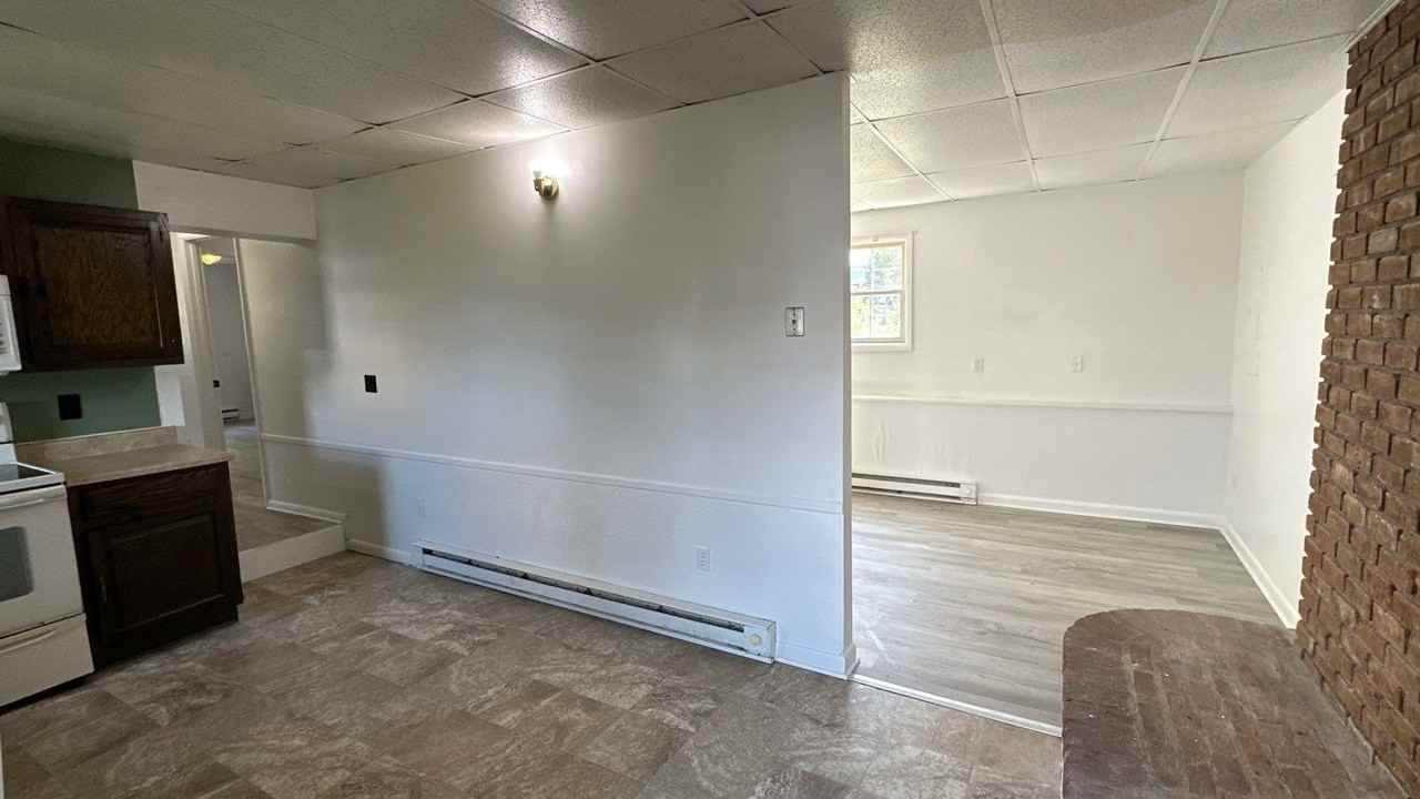 550 South Mountain Road - Photo 3 of 19