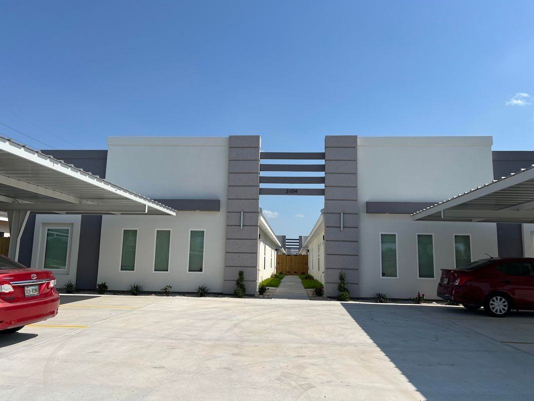 3104 W Driftwood St ##Unit