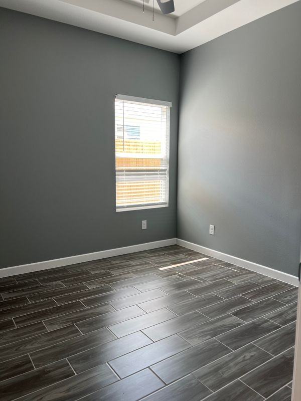 3104 W Driftwood St - Photo 7 of 18