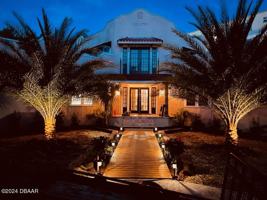 featured image of 746 N Halifax Ave