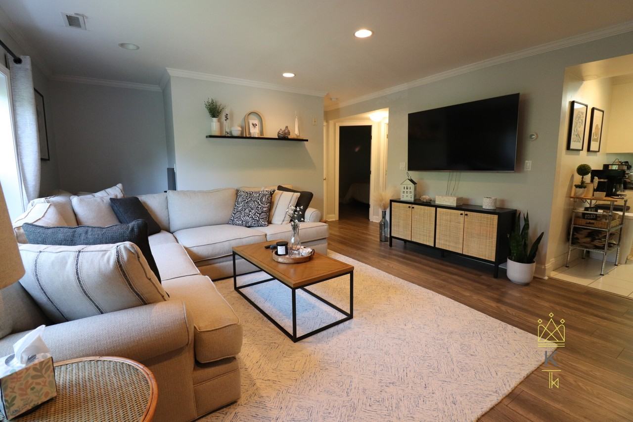 176 Newton St #1 - Photo 3 of 15