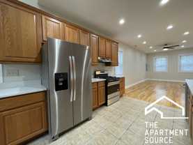 3606 W Cortland St #CH2 - Photo 1 of 1