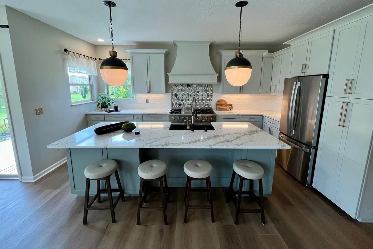 9525 Gibson Dr - Photo 2 of 33