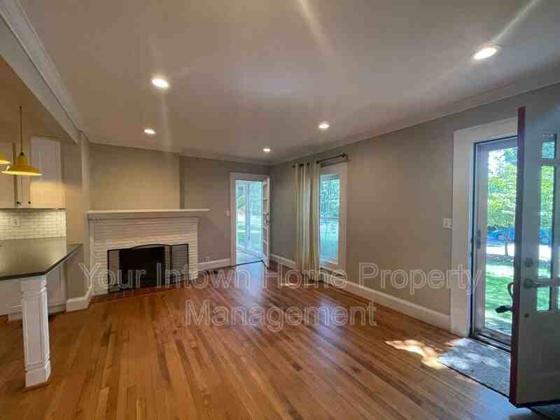 912 Sycamore Dr - Photo 3 of 32