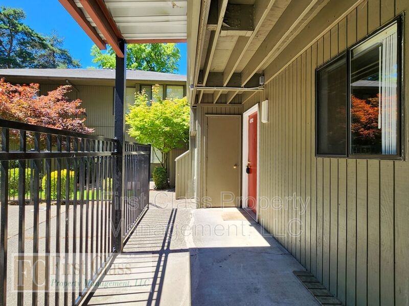 4792 Sw Murray Blvd - Photo 2 of 21