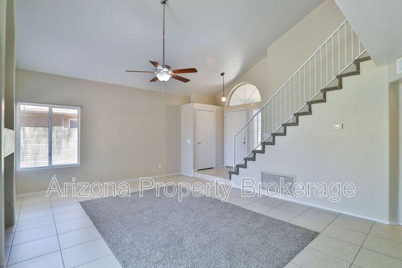 3622 W Wagoner Rd - Photo 3 of 28