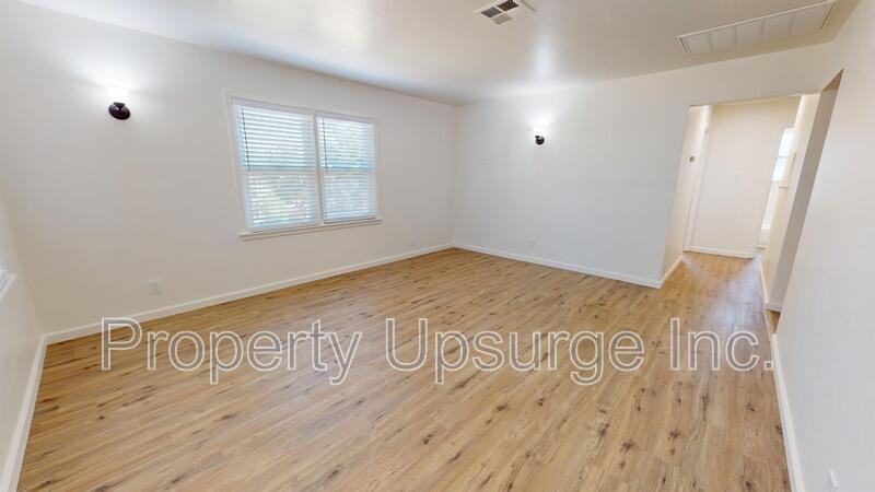 1155 Magnolia Ave - Photo 2 of 15