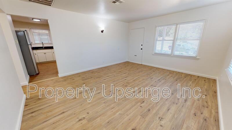 1155 Magnolia Ave - Photo 3 of 15