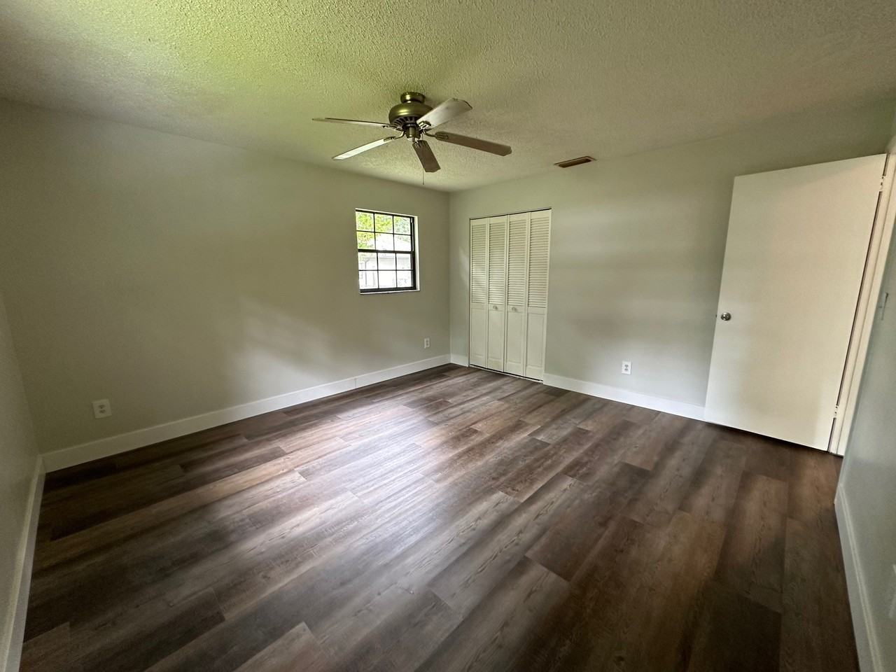 1626 Anniston Ave - Photo 6 of 11