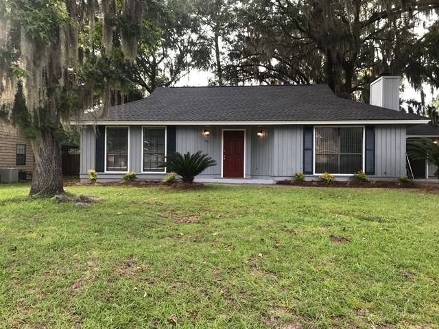 300 Robinson Loop - Photo 2 of 21