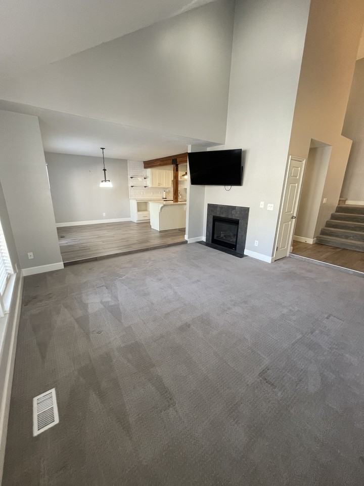 3567 East Wasatch Hills Lane - Photo 3 of 23