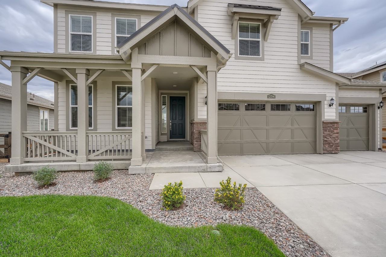 12791 Lake Port St - Photo 2 of 36