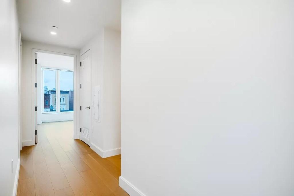 N 1st St #6K - Photo 2 of 18