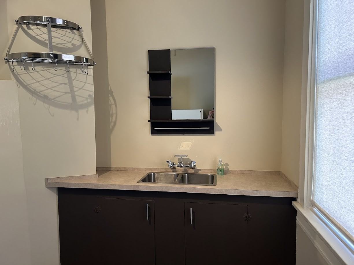 4537 Southeast 65th Avenue #6 - Photo 3 of 10