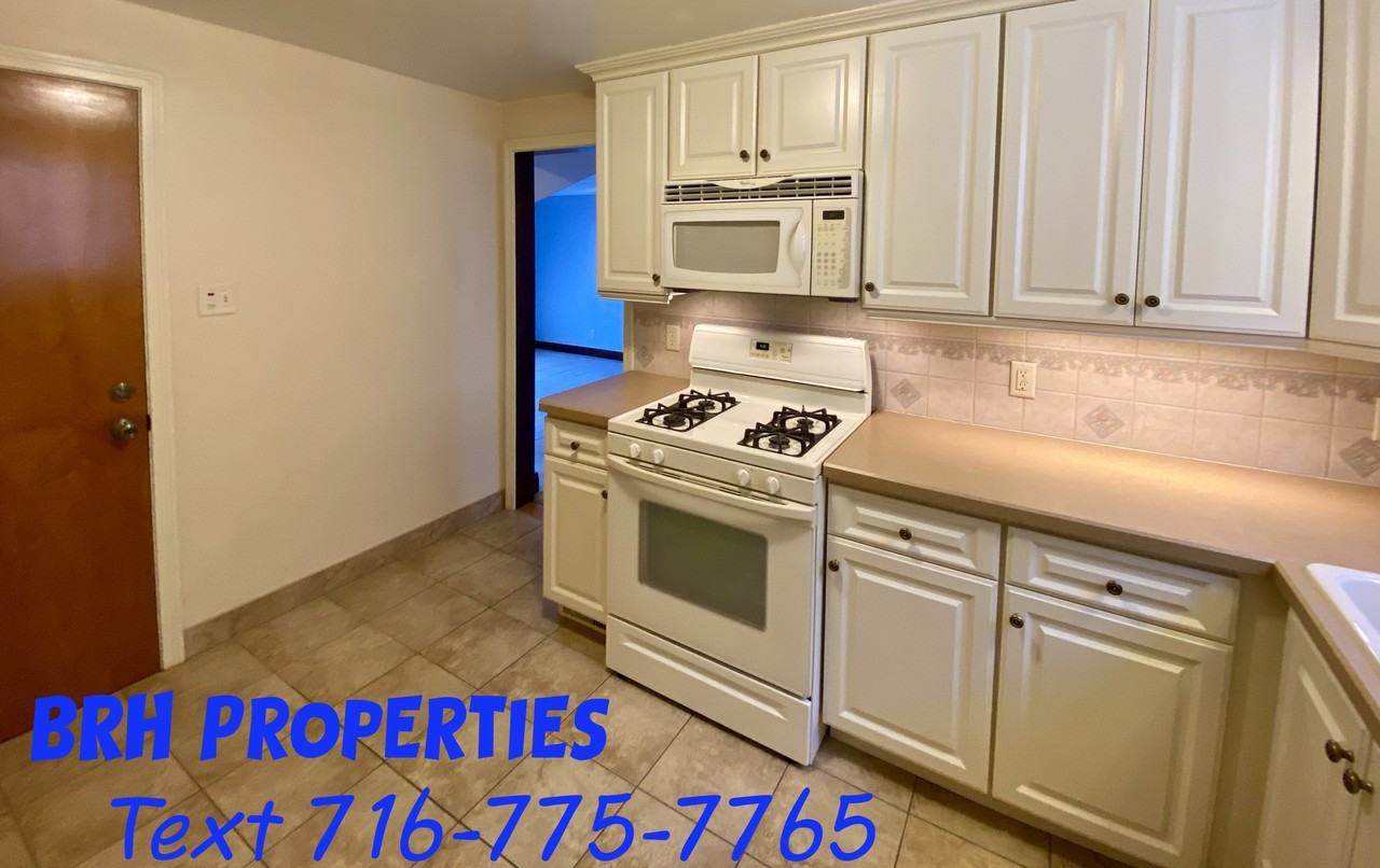 6 Concord Drive #2 - Photo 3 of 15