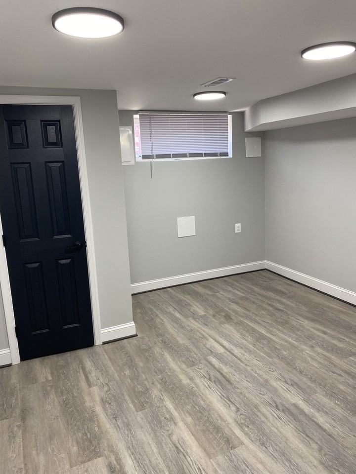 146 N East Avenue - Photo 6 of 16
