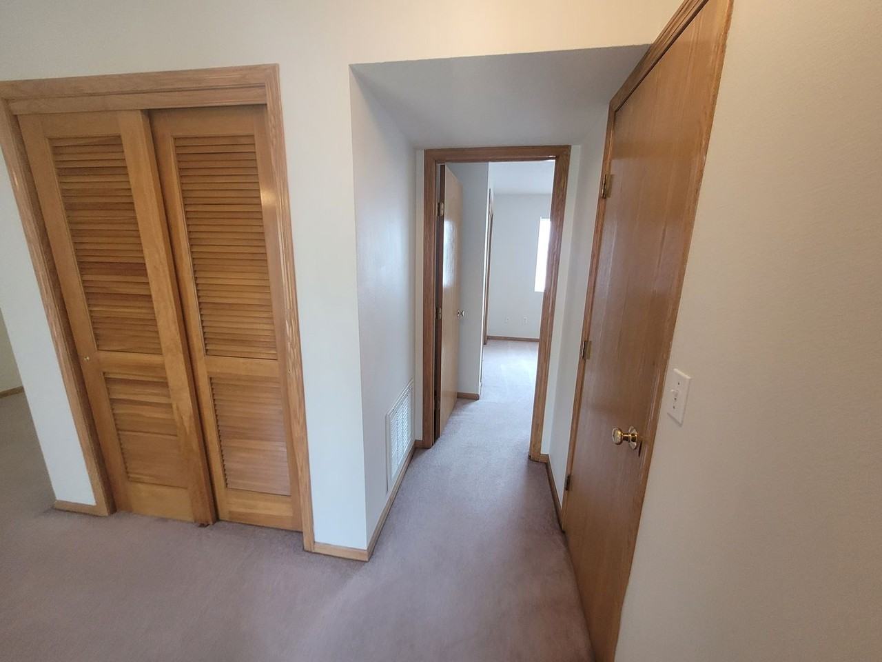 Mulberry Pointe Apartment Homes - Photo 6 of 33